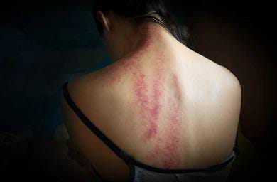  Homem é preso suspeito de estuprar uma mulher após dar carona a ela